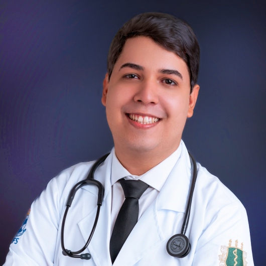 Fisioterapeuta Lucas Oliveira